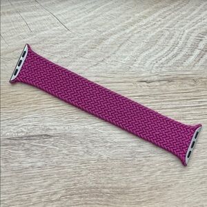 42mm Raspberry Braided Solo Loop for Apple Watch - Size 5